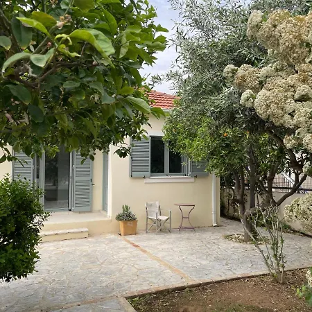 Sea Front House On The Beach, Peloponnese Holiday home *