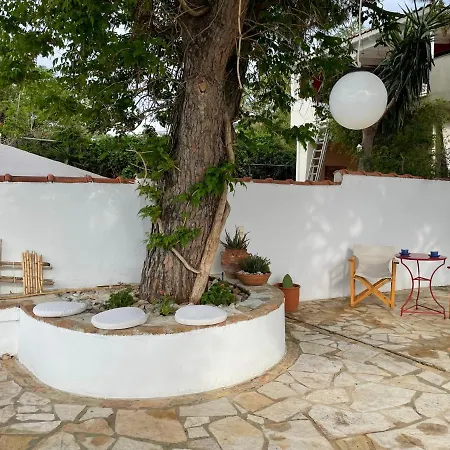 Sea Front House On The Beach, Peloponnese Сasa de vacaciones