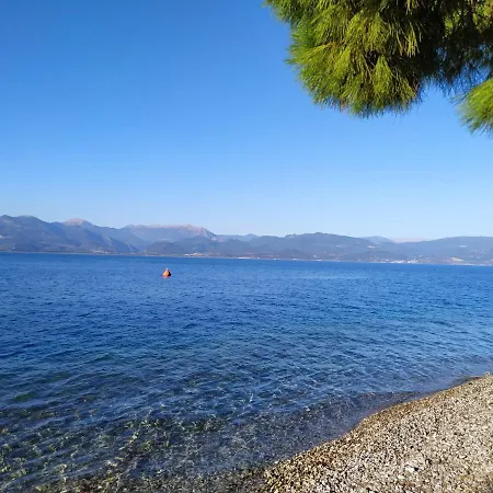 Сasa de vacaciones Sea Front House On The Beach, Peloponnese *