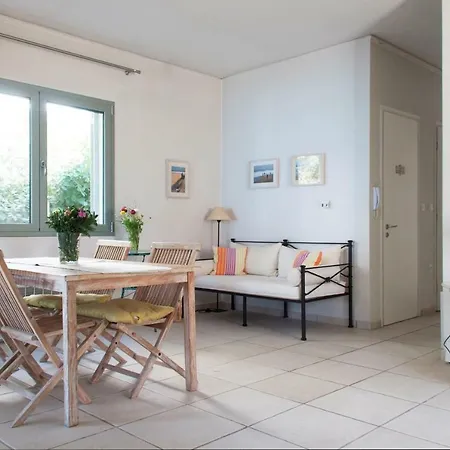 Sea Front House On The Beach, Peloponnese Holiday home